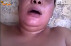 سكس بلدي فلاحة ممحونة تفرك كسها لحد ماتنزل