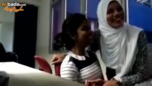 سحاق بنات عرب محجبات بوس ومصمصة