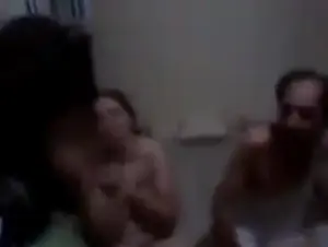 سكس مصري فضايح جيرانهم ظبطوها بتتناك مع حماها