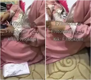 عزوز الديوث يلعب بطيز امه تاني