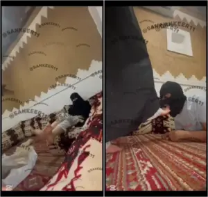 سكس سعودي يلحس رجول سيدته